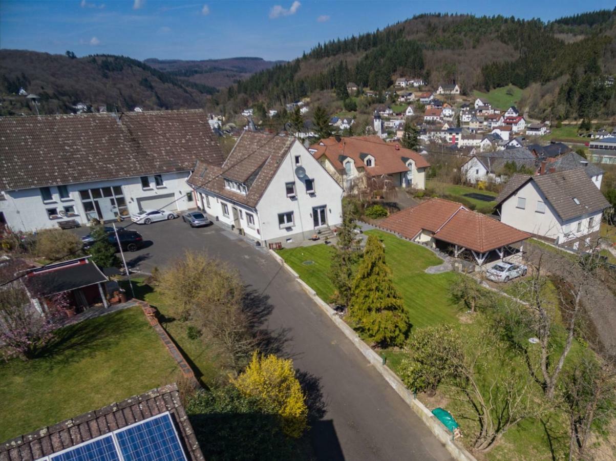Kallenhard View Apartments Adenau Exteriér fotografie
